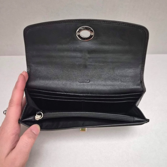 Coach Vintage 90s Iconic Old Money Turn Lock Timeless Soft Black Leather Wallet - Picture 4 of 7